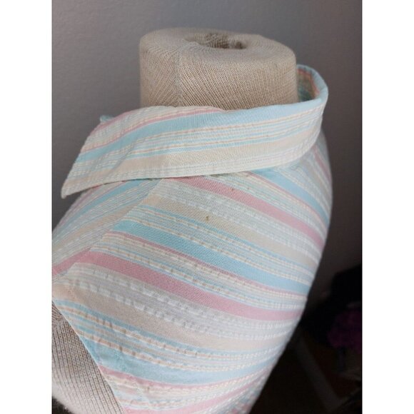 Lands End Women 10 Petite Sleeveless Collar Button Down Blouse Pastel Seersucker - Picture 9 of 16